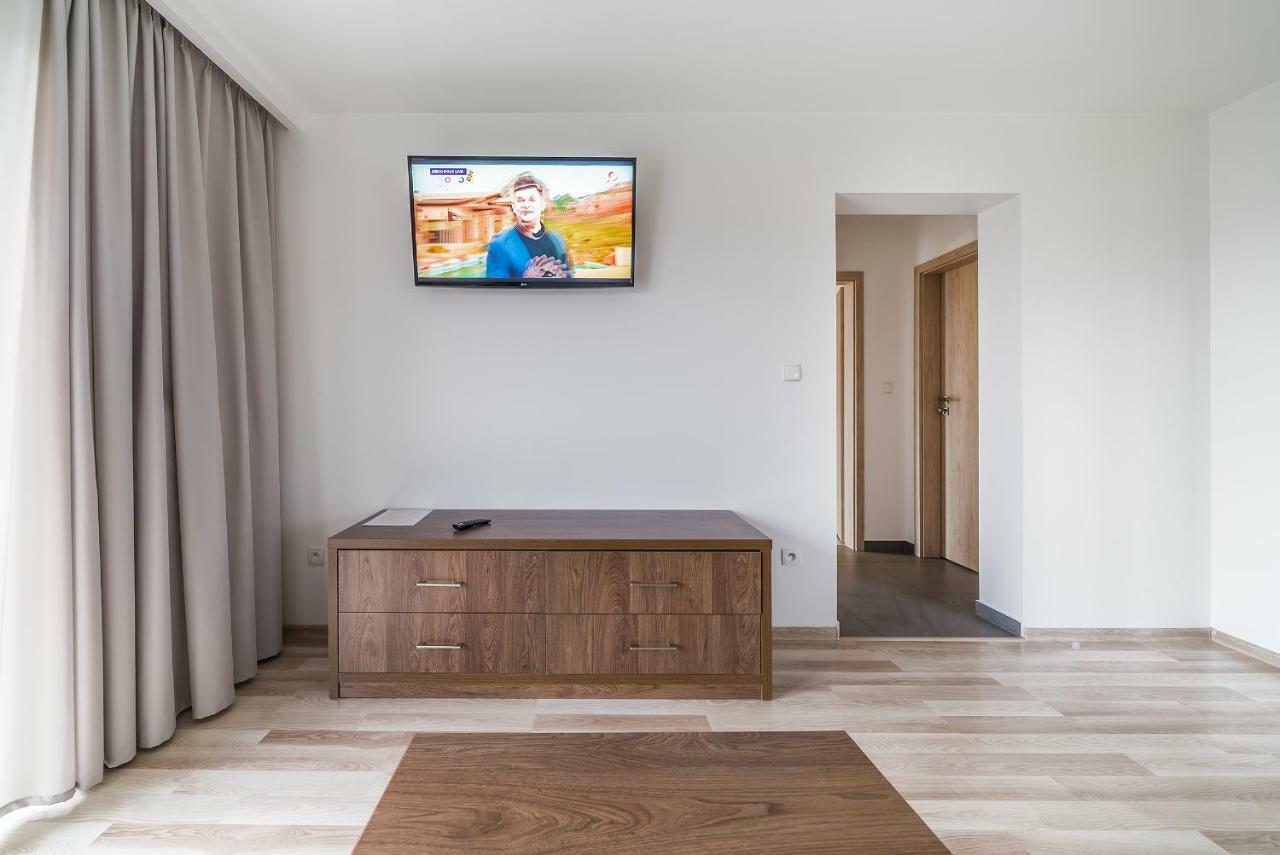 Apartamenty I Pokoje Goscinne Relax Jastarnia Buitenkant foto